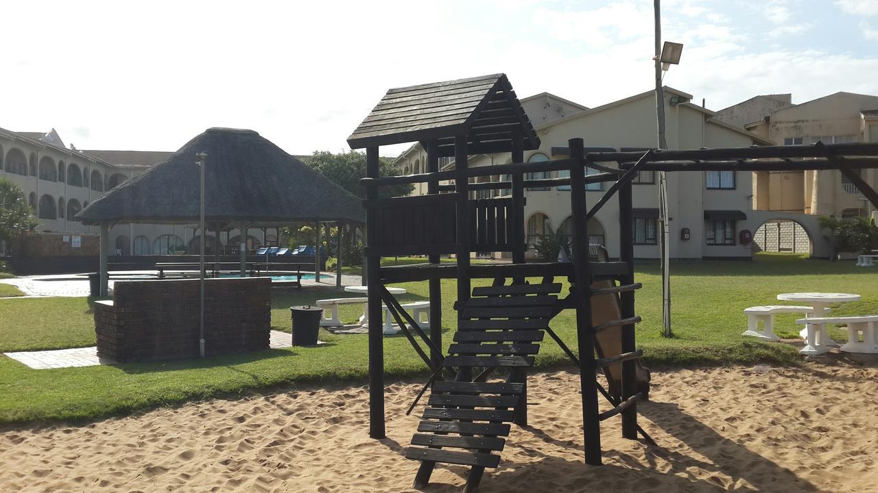 Cabanas Del Mar Amanzimtoti Exterior photo